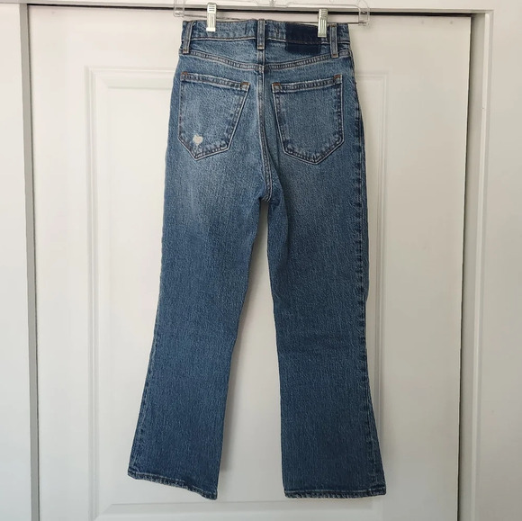 Abercrombie and Fitch Ultra High Rise Kick Flare Distressed Denim Jeans 24 / 00S - Picture 3 of 4